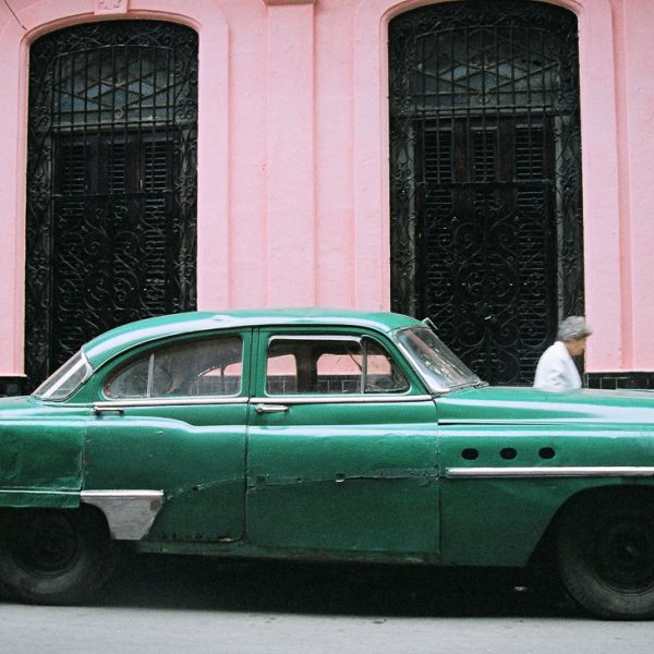 Green Car, Havana, Cuba, 1999 ©Cyndie Burkhardt.