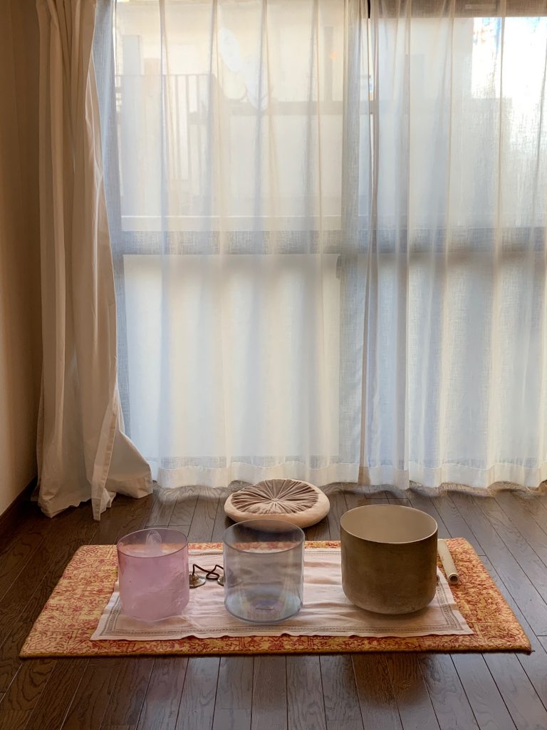 Sound healing, Kyoto, Japan ©2020, Cyndie Burkhardt.